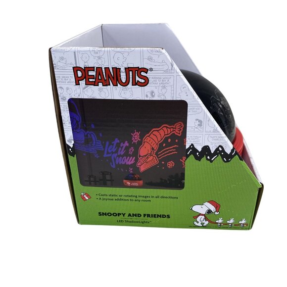 Peanuts Snoopy & Friends Rotating Color Night Light Snoopy Christmas Lamp - Picture 9 of 10